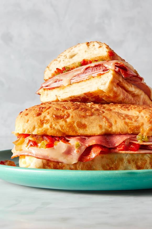 Grab premade sandwiches. Your key to a quick & delish lunch.