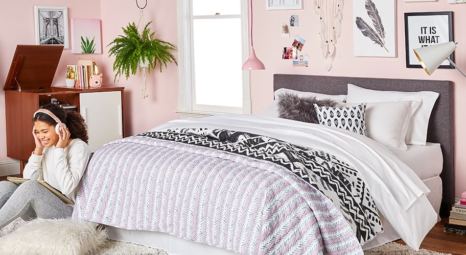 furniture for teenage girl rooms