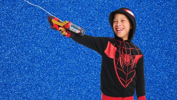 Hasbro Marvel Spider-Man Super Web Slinger Role-Play Toy, With Web Fluid, Shoots Webs or Water, For Kids Ages 5 and Up
