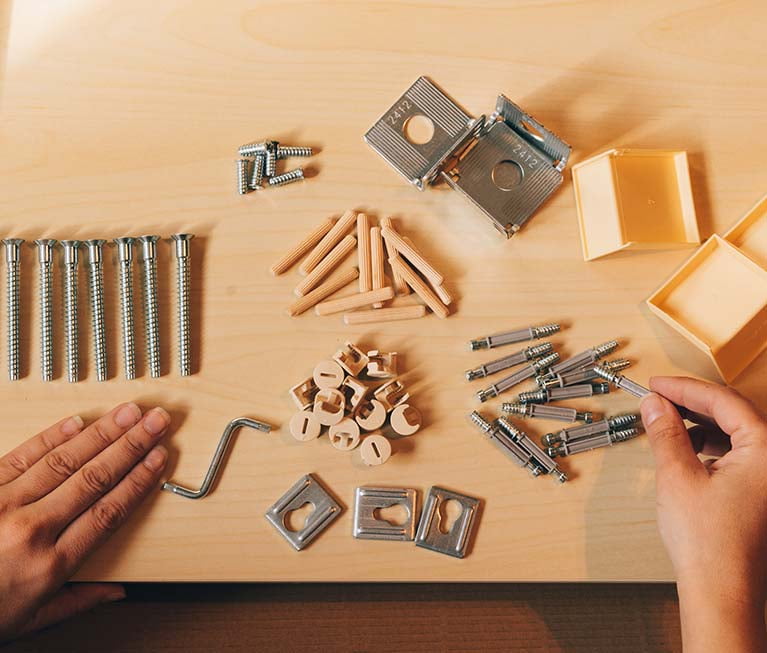 putting together shelf