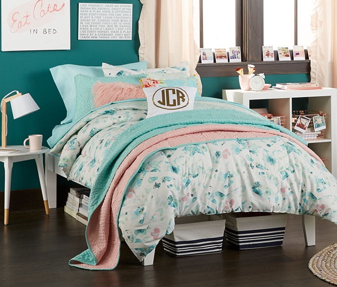 College Dorm Room Essentials Com Make Your Room Bloom With Color Prints