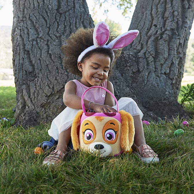 Little girl with Easter basket