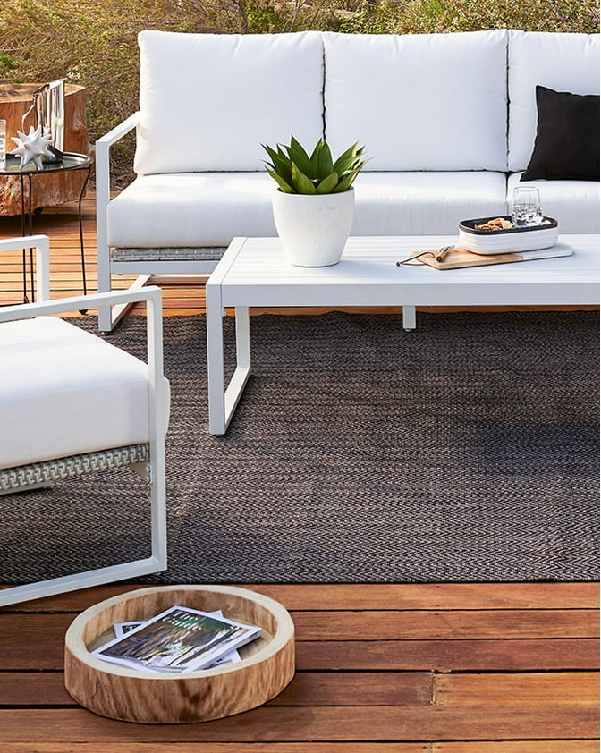 Marina 28x50 Inch Aluminum Coffee Table - Best Outdoor Patio Furniture -  (w) 49.8 in. x (h) 17.91 in. x (d) 26.38 in. - Overstock - 21655218