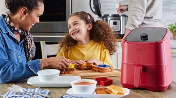 There's a toy Instant Pot for the tiny cook in your life - It's a Southern  Thing