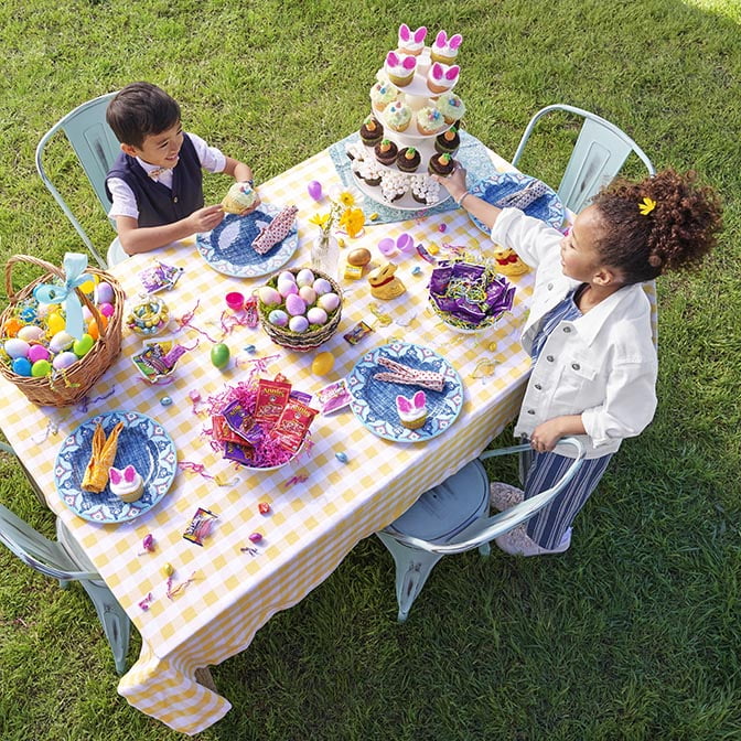 Easter kids table