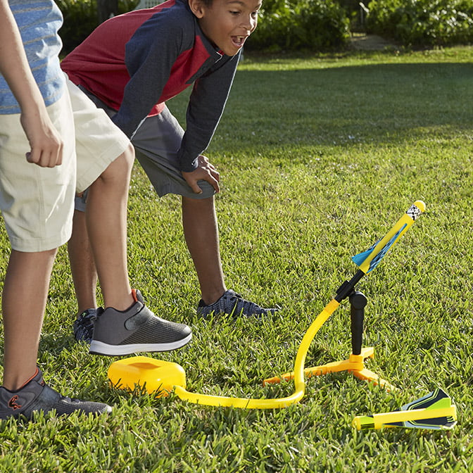 best outdoor toys for 7 year olds