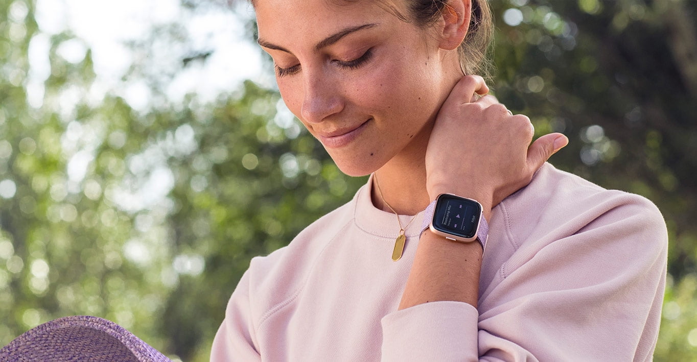 Fitbit Versa - Walmart.com
