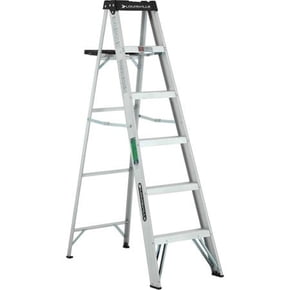 Ladders & step stools