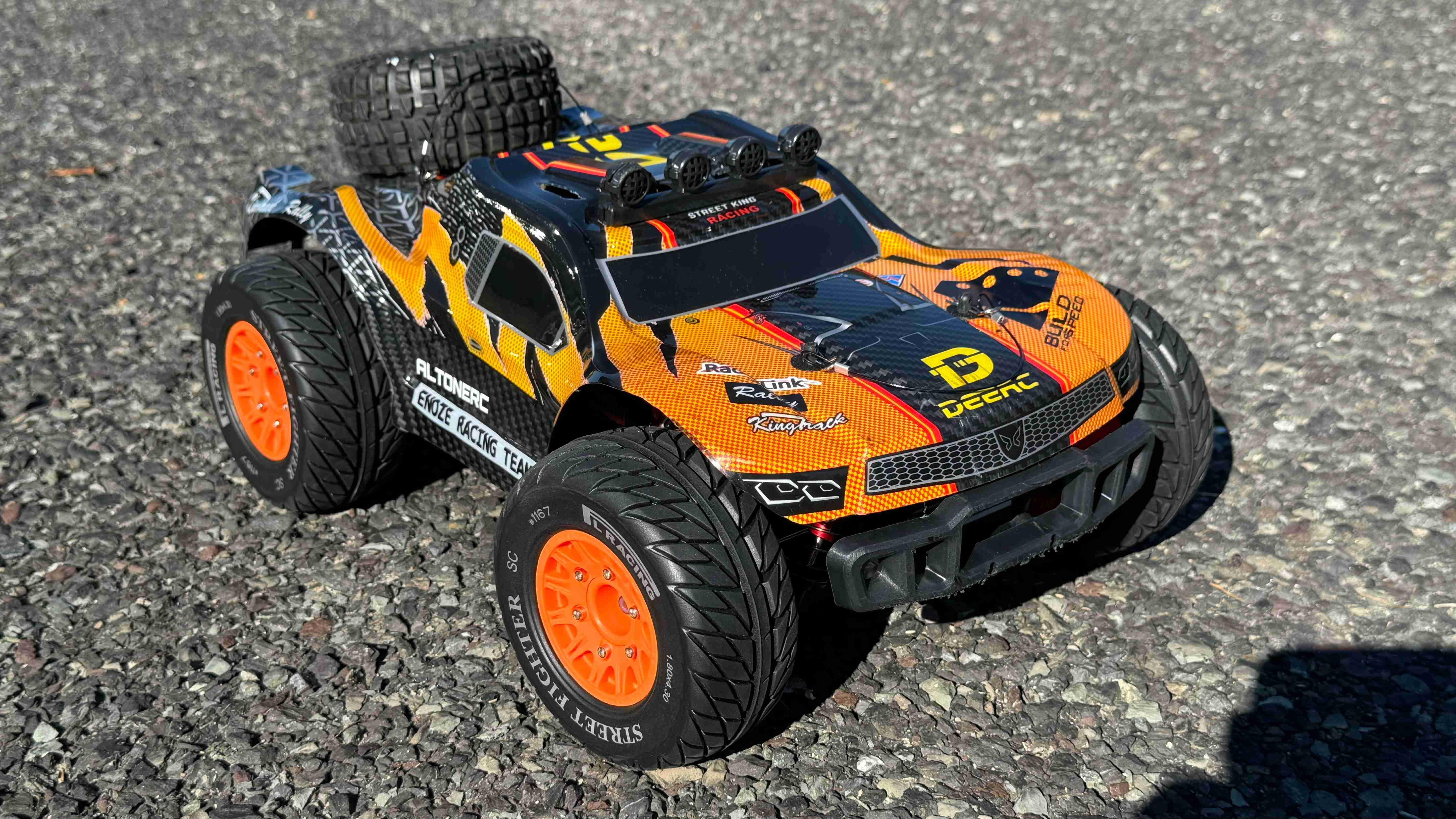 My upgraded DEERC 9201E! It's a beast of a car, upgradeable and great for beginners! , Shop post, 