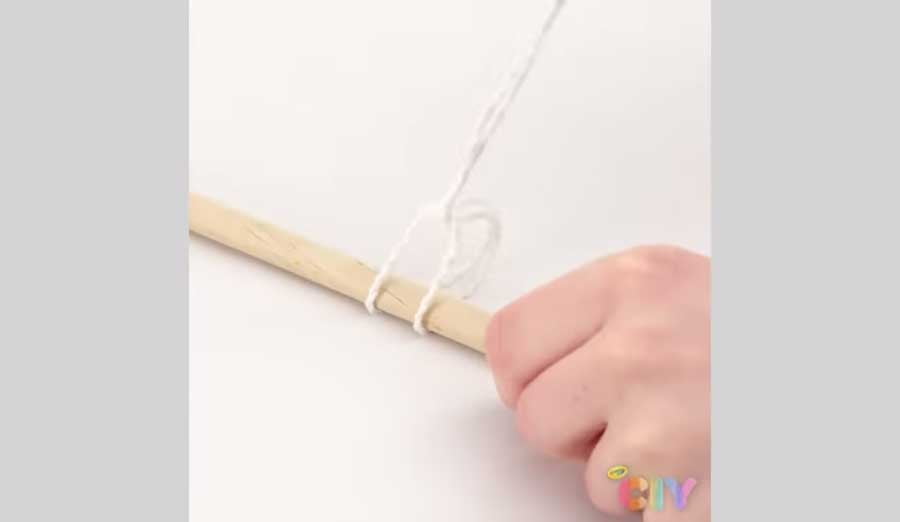 How to make an ombre dipdye string art wall hanging
