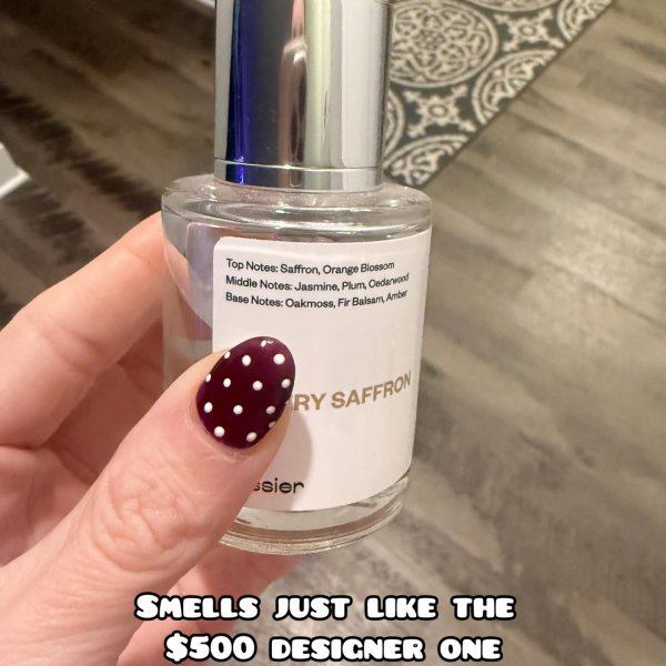 Photo from @sarahmichelleberg handle, with 1 product.