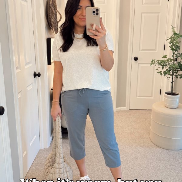 Photo from @hollylikestoshop handle, with 2 products.