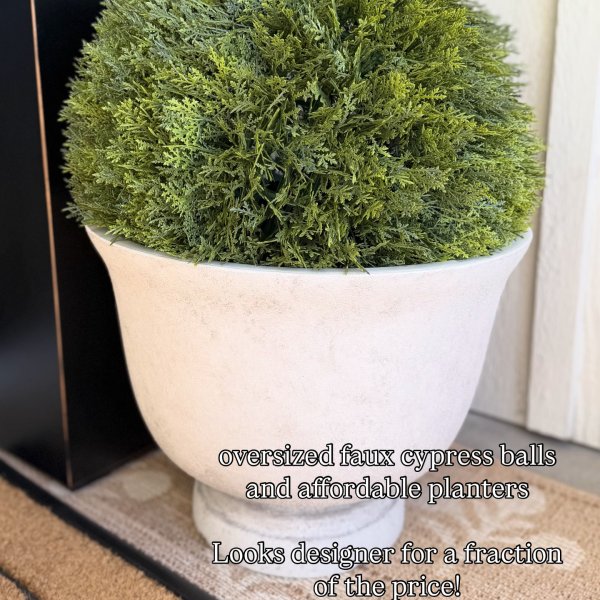 Photo from @white.at.home handle, with 1 product.