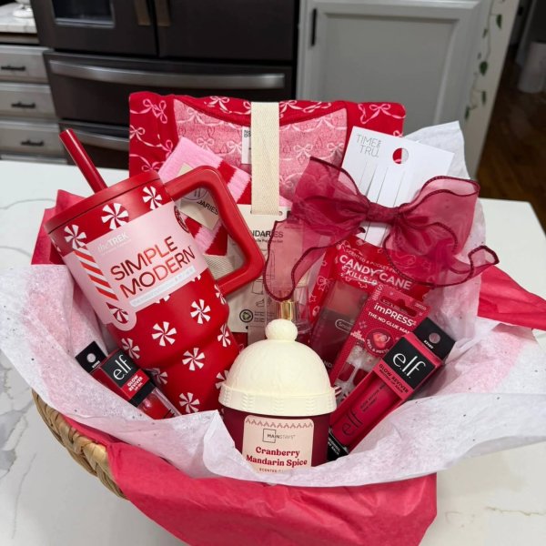 Photo from @southgeorgiamama4 handle, with 1 product.