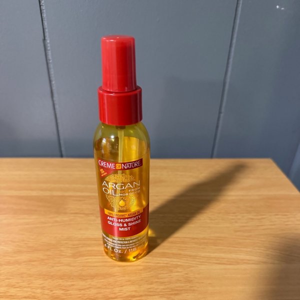 Photo from @iamkimberlyanderson handle, with 1 product.