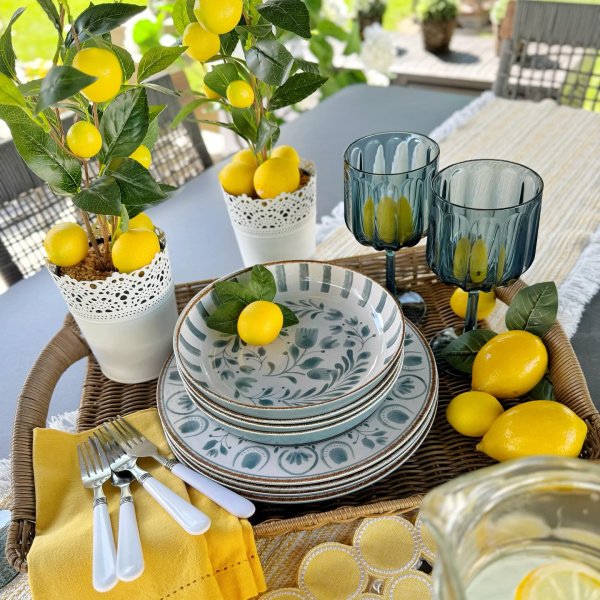 Photo from @dining_delight handle, with 1 product.