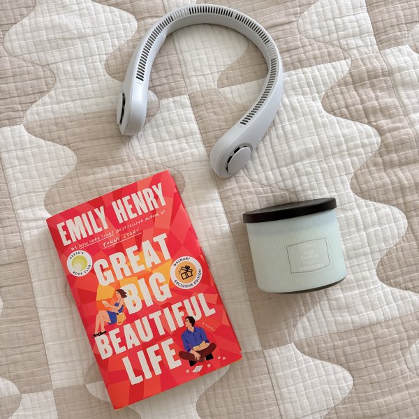 Photo from @homewithbao handle, with 3 products.