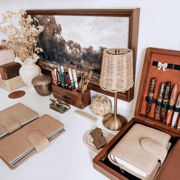 Photo from @planningwithk handle, with 1 product.