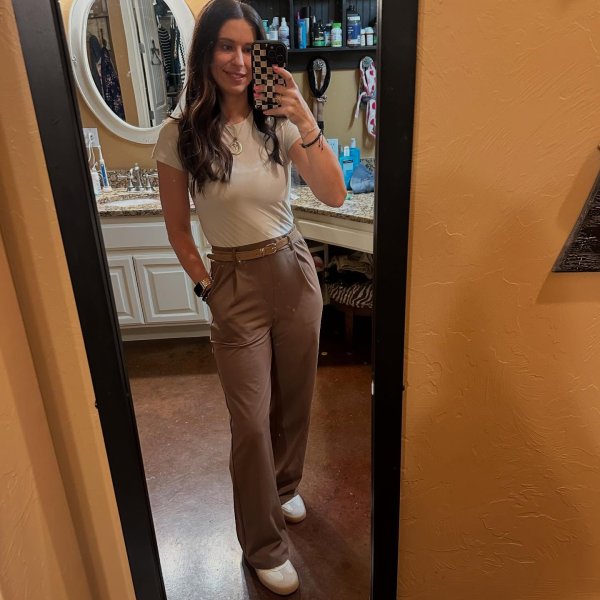 Photo from @fashionably_disgruntled handle, with 1 product.