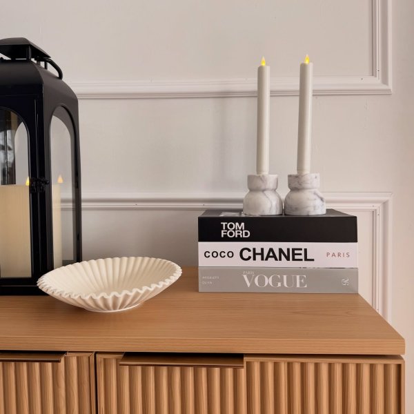 Photo from @twinbirdies handle, with 2 products.