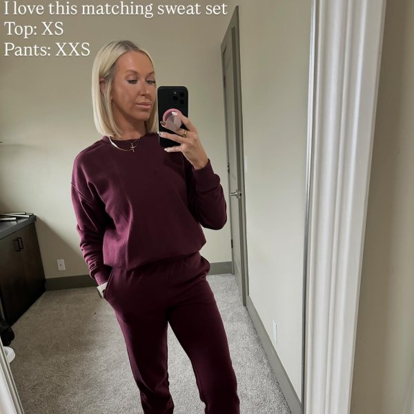 Photo from @lifeaslynds handle, with 2 products.