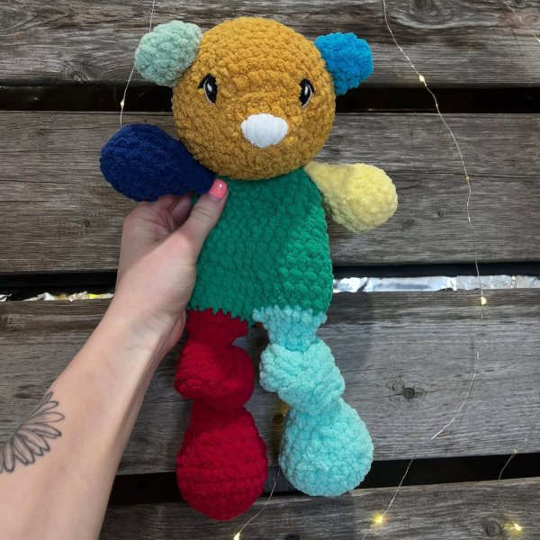 Photo from @loops.and.co.crochet handle, with 1 product.