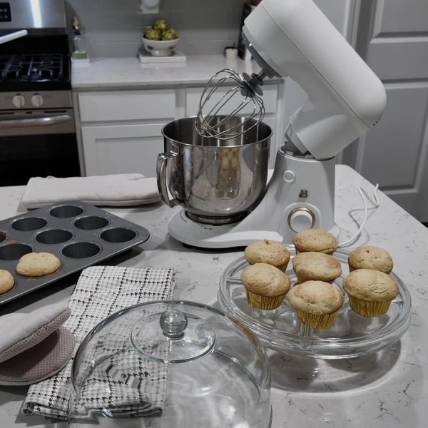 Photo from @ailisne handle, with 1 product.