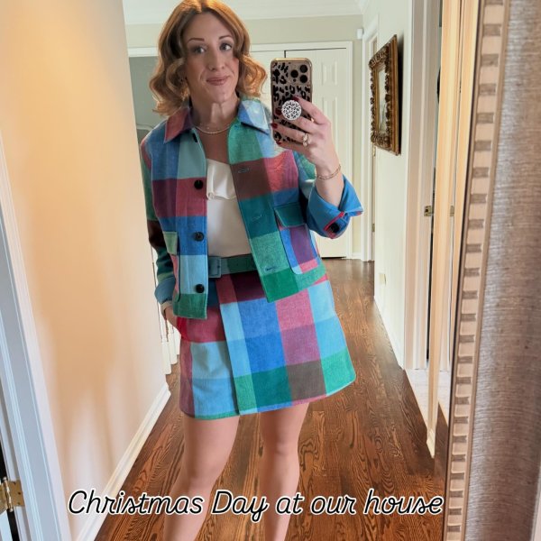 Photo from @ms_rlm handle, with 2 products.