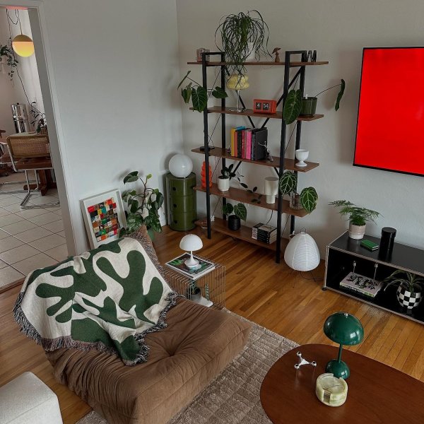 Photo from @interiorbydnd handle, with 1 product.