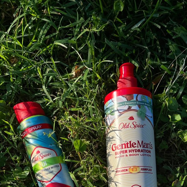 Photo from @jswreviews handle, with 2 products.