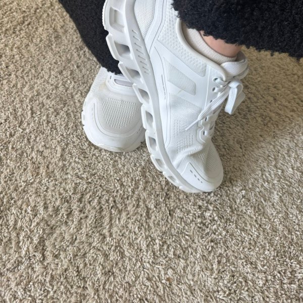 Photo from @christen.patin handle, with 1 product.