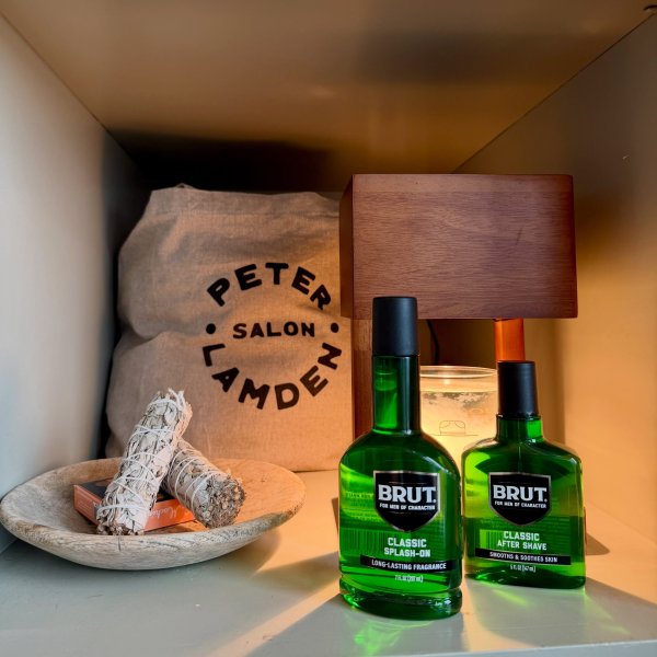 Photo from @petelamden handle, with 2 products.