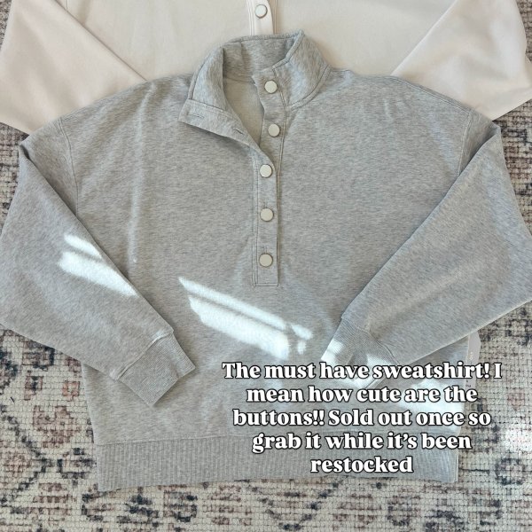 Photo from @styledbyangieg handle, with 2 products.