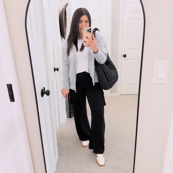 Photo from @hollylikestoshop handle, with 3 products.