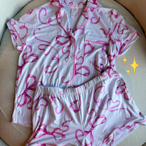 Photo from @terranelsonhome handle, with 1 product.