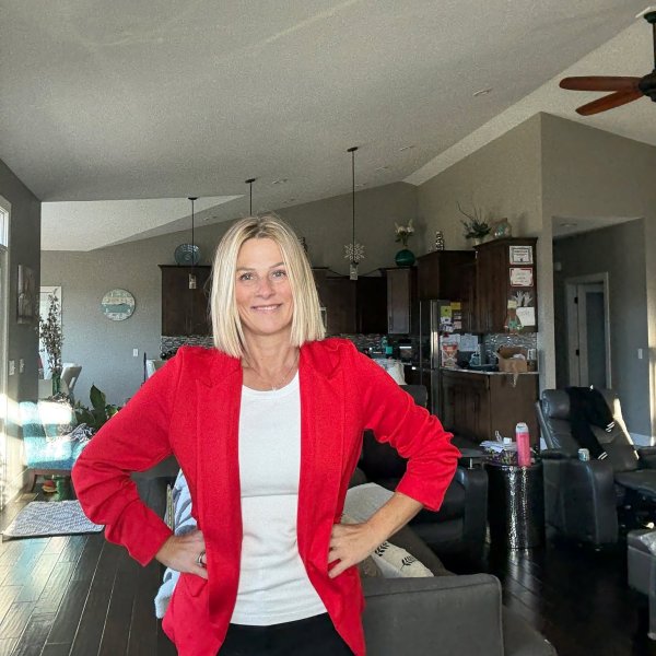 Photo from @cravings4savings handle, with 1 product.