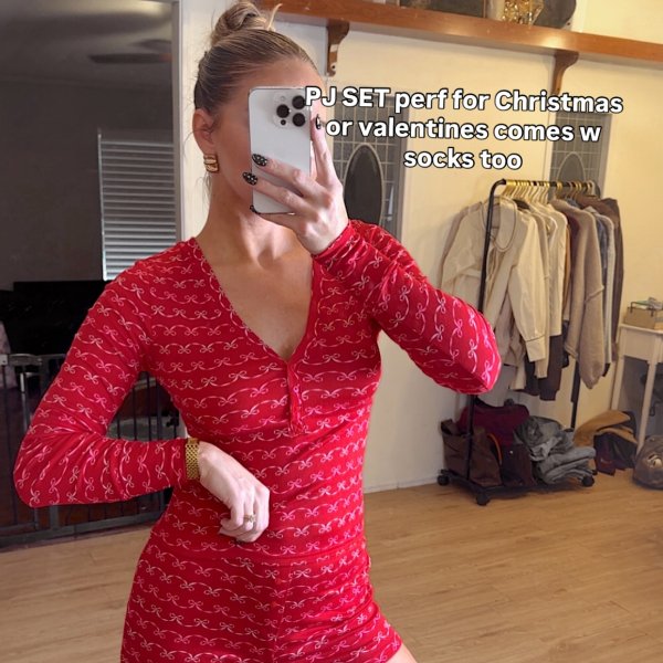 Photo from @kyndallwearswhat handle, with 1 product.