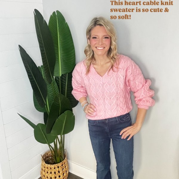 Photo from @meredithbanas handle, with 1 product.