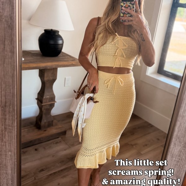 Photo from @blondewithabudget__ handle, with 2 products.