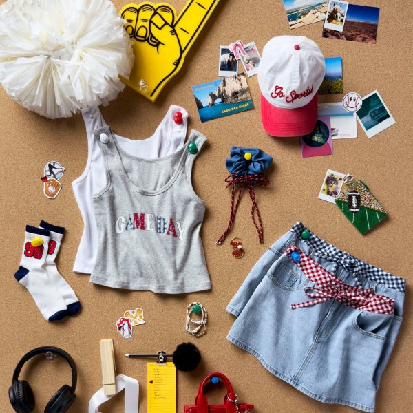 Photo from @walmartstyle handle, with 3 products.