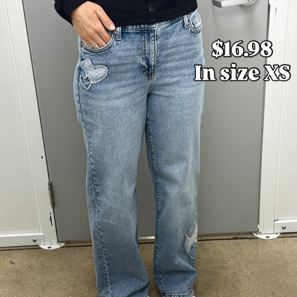 Photo from @shopthedealwithme handle, with 1 product.