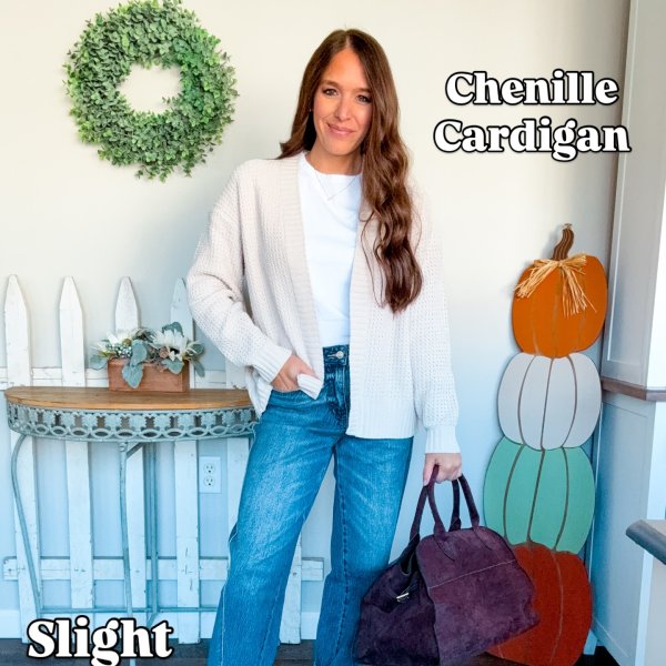 Photo from @stylewithmechristamarie handle, with 2 products.