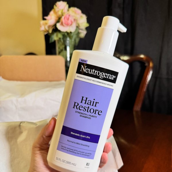 Photo from @leidyymorenitaa handle, with 1 product.