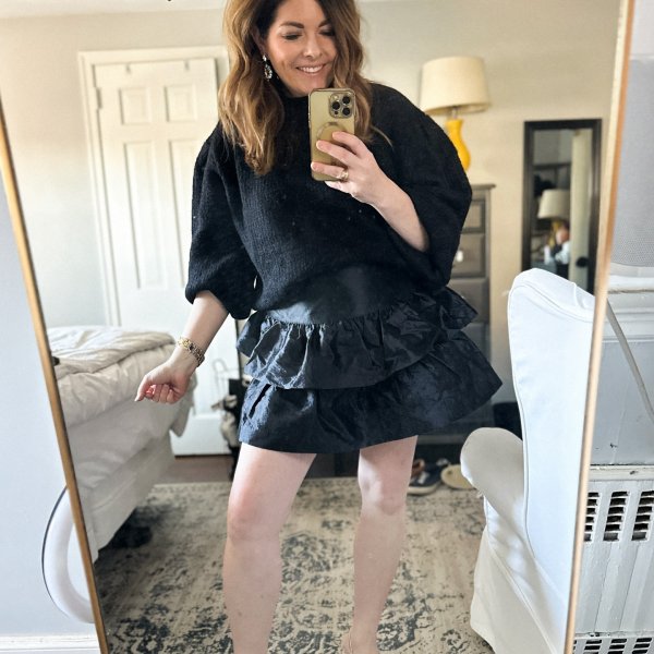 Photo from @lovexokaitlyn handle, with 2 products.