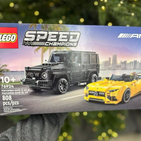 Photo from @deal_hustlers handle, with 1 product.