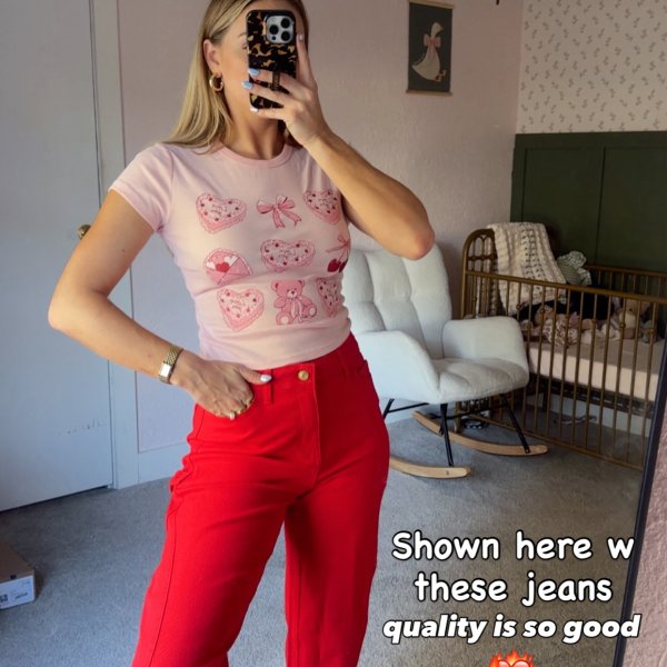 Photo from @kyndallwearswhat handle, with 2 products.