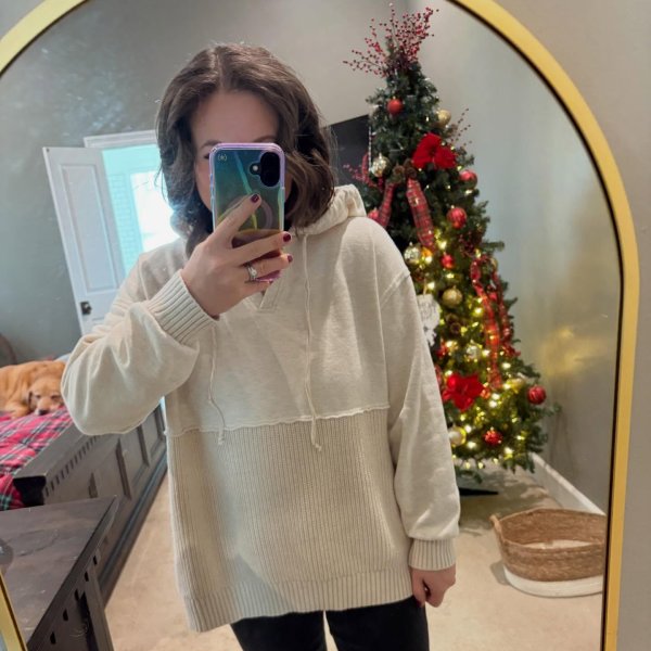 Photo from @meganscozyfinds handle, with 1 product.