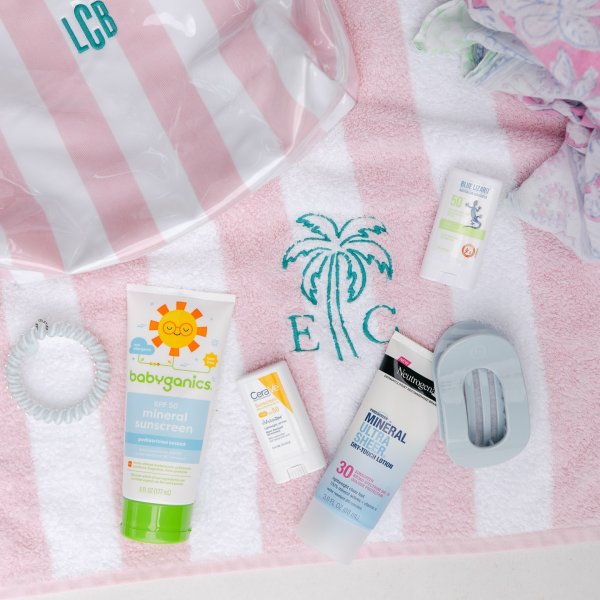 Photo from @lauren_loves_gifting handle, with 3 products.