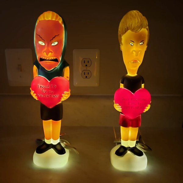 Photo from @gemmygod handle, with 1 product.