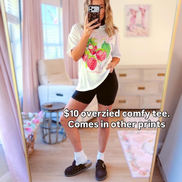 Photo from @ericawearsit_ handle, with 1 product.